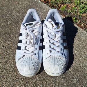 Adidas White And Black Sneakers (No Offers)